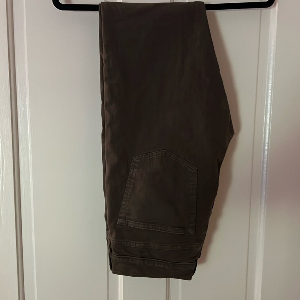 J Crew Men’s 5 pocket chino 32x 30